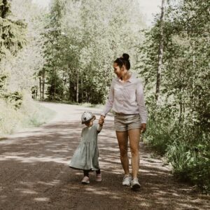 Kannustusta, tukea ja salliva ilmapiiri yrittää, erehtyä ja onnistua